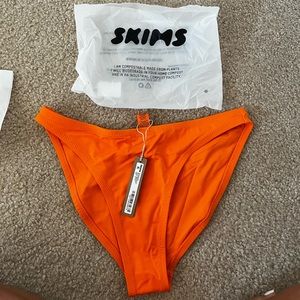 NWT SKIMS SWIM BANDEAU BIKINI TOP Part of Set